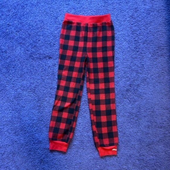 Eddie Bauer Bear and Buffalo Plaid Pajamas - Kids Size 6 - Picture 6 of 6